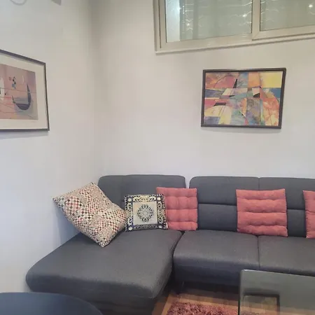 Apartment Ambla